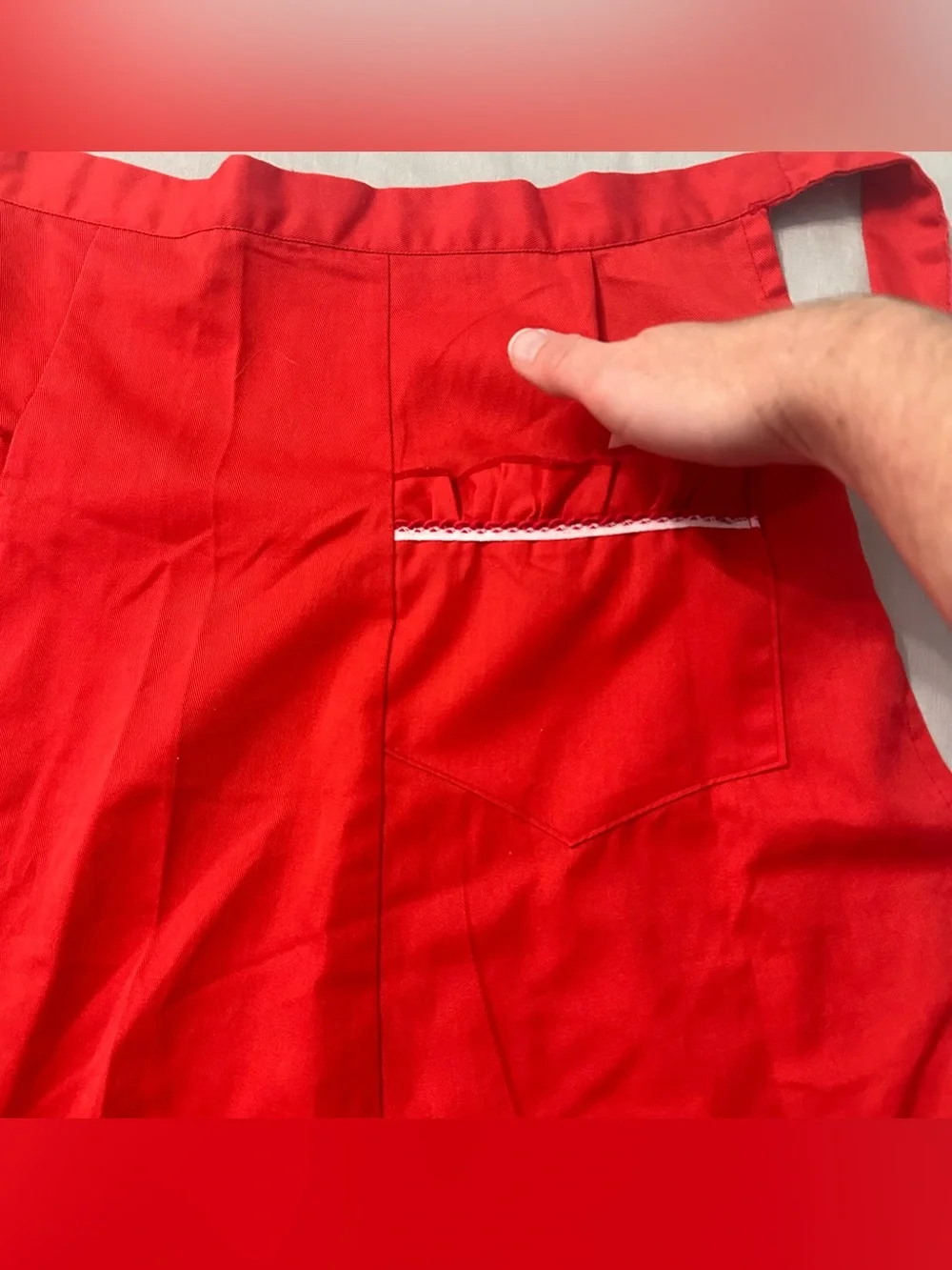 C&A Vintage/Retro Red/White Waist Apron with Pockets, One Size Coattagecore